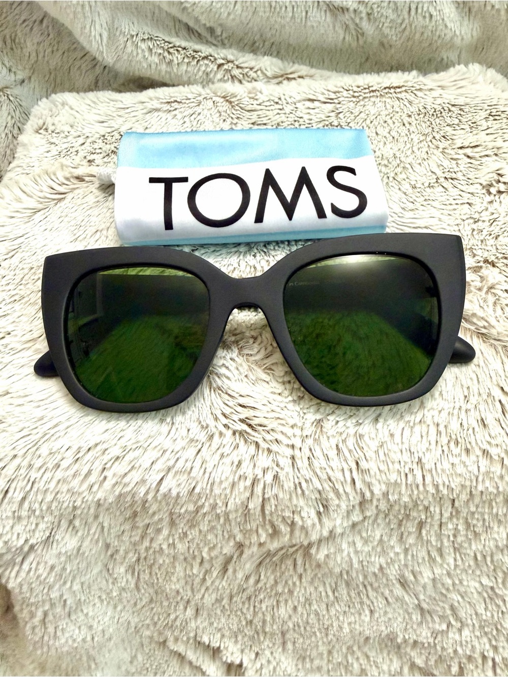 TOMS Matte Black Sunglasses with Green Lenses